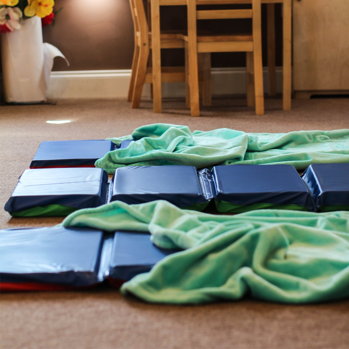 KINDERFLEECE MINT BLANKET
